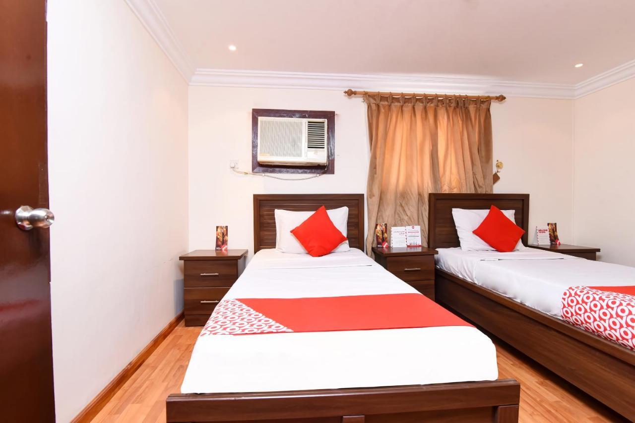 Oyo 416 Bonais Hotel Al-Ahsa Esterno foto